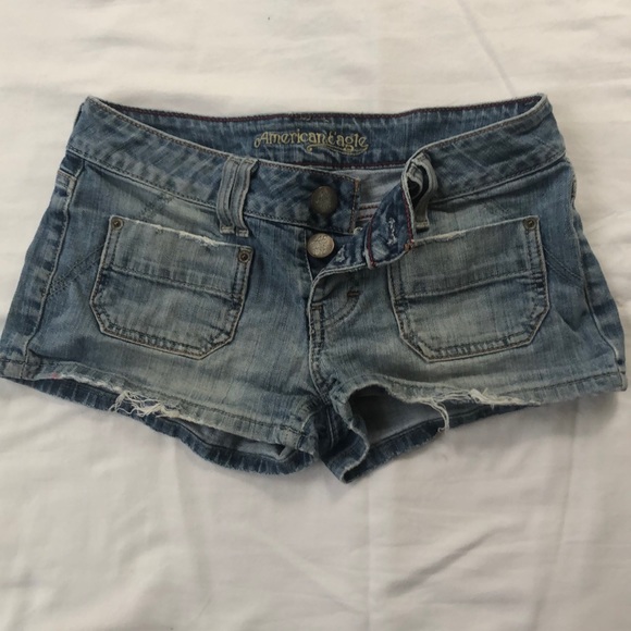 AMERICAN EAGLE SHORTS - Picture 1 of 3